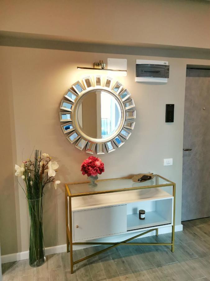 Velier Summer Apartment Mamaia Esterno foto